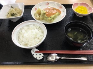 昼食3